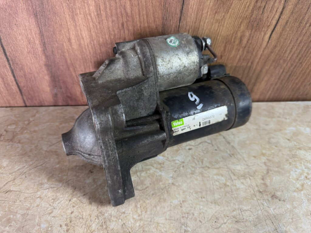 Electromotor PEUGEOT 206 1.4 d6ra572