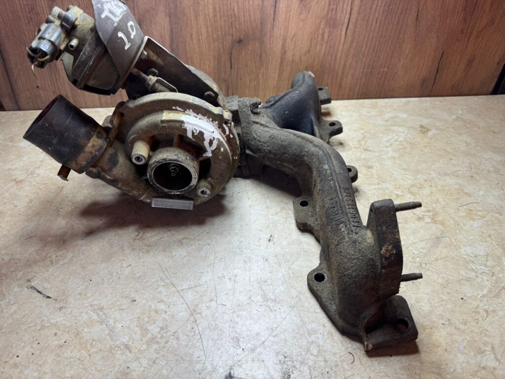 Turbina Ford Focus MK II 2.0 TDCi 110/133/136 cai 9654931780